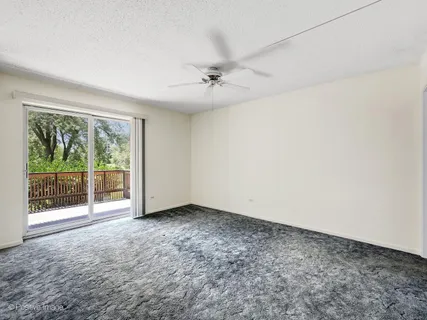 $229,900 | 500 Redondo Drive, Unit 109, Downers Grove, IL 60516