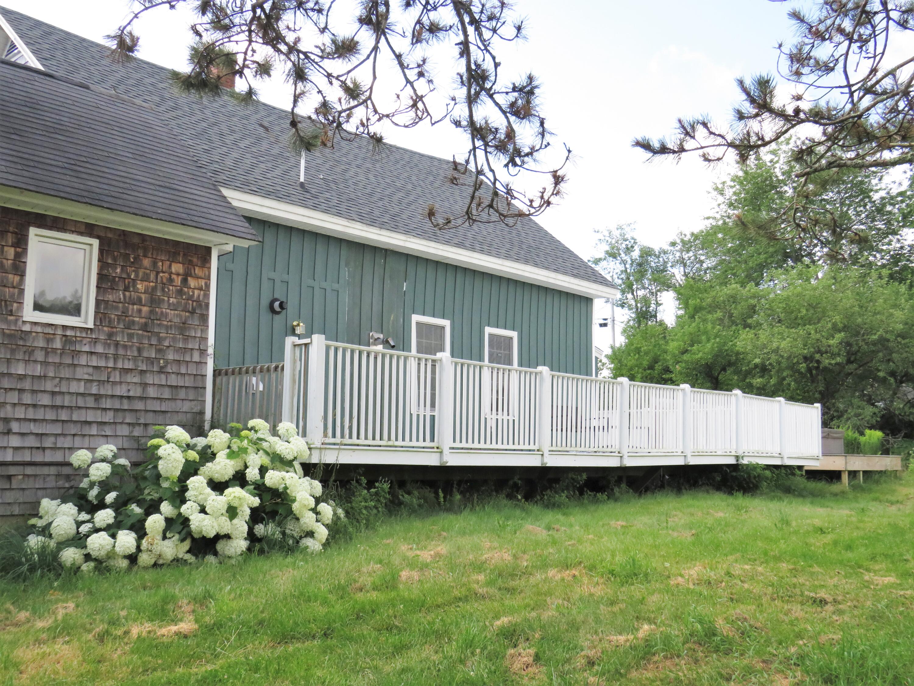 382 Peabody Road Appleton, ME 04862 - Photo 3 of 39 IMG_5413