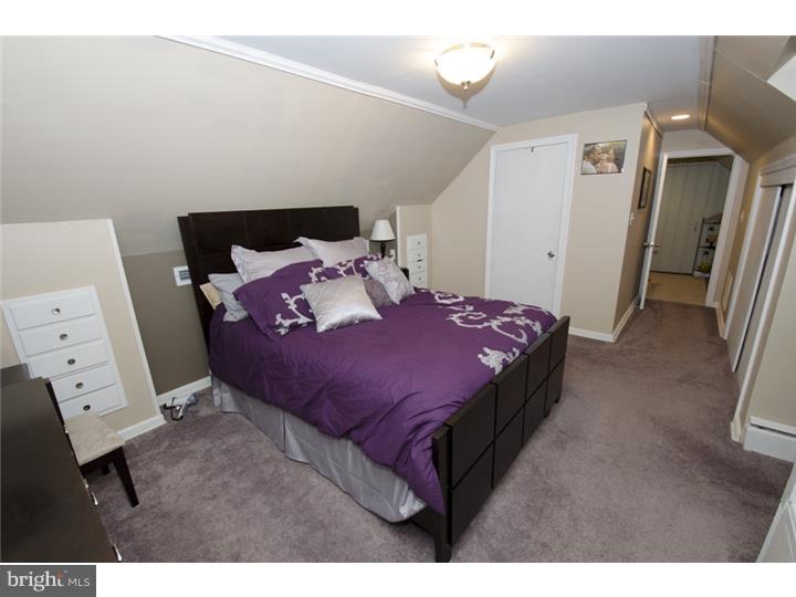 417 Manor Road Hatboro, PA 19040 - Photo 11 of 23 Bedroom - Main