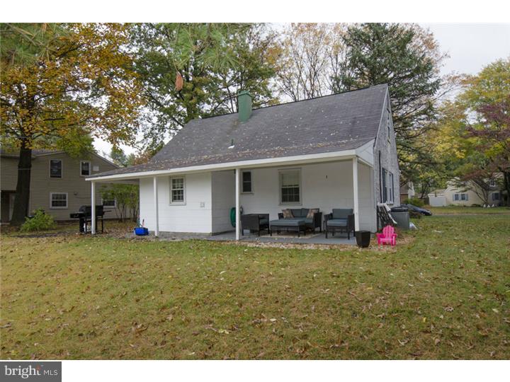 417 Manor Road Hatboro, PA 19040 - Photo 23 of 23 Patio