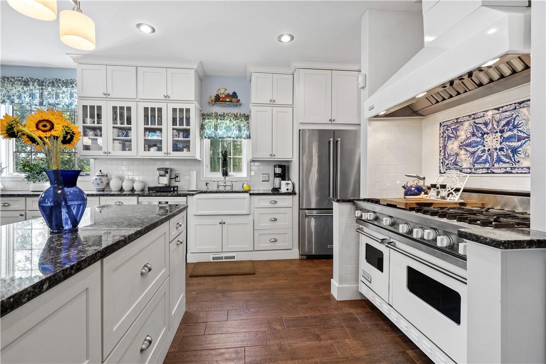 26 Millers Lane Warwick, NY 10990 - Photo 1 of 1 Gourmet kitchen with Viking Professional stove, tons of cabinets, granite counters