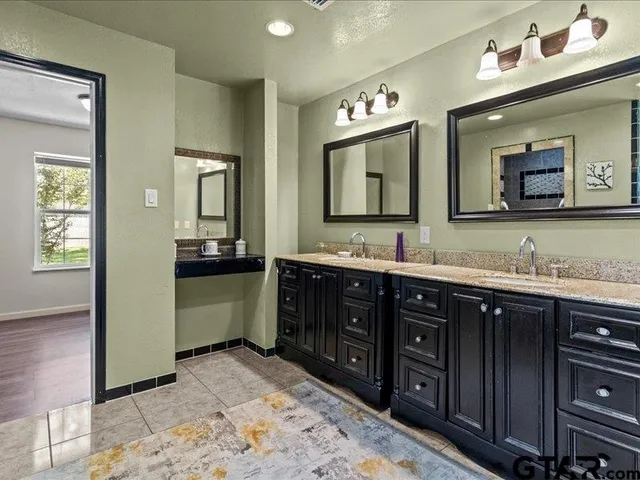 $399,000 | 13860 Farm To Market Road 645, Palestine, TX 75803