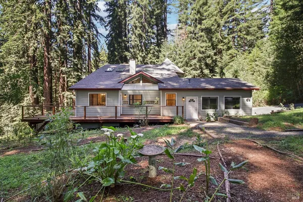 $1,695,000 | 12480 Fiori Lane, Sebastopol, CA 95472