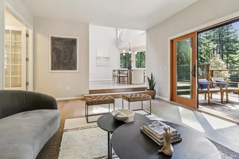 $1,695,000 | 12480 Fiori Lane, Sebastopol, CA 95472