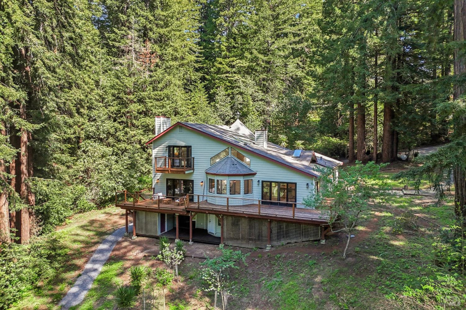 12480 Fiori Lane Sebastopol, CA 95472 - Photo 2 of 53