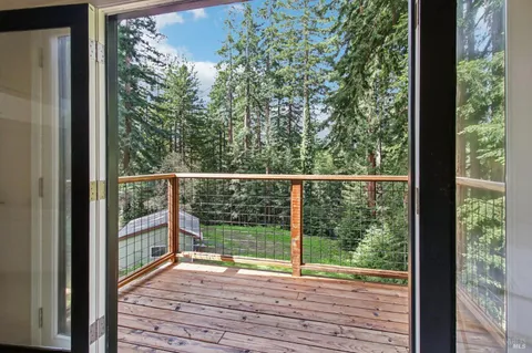 $1,695,000 | 12480 Fiori Lane, Sebastopol, CA 95472