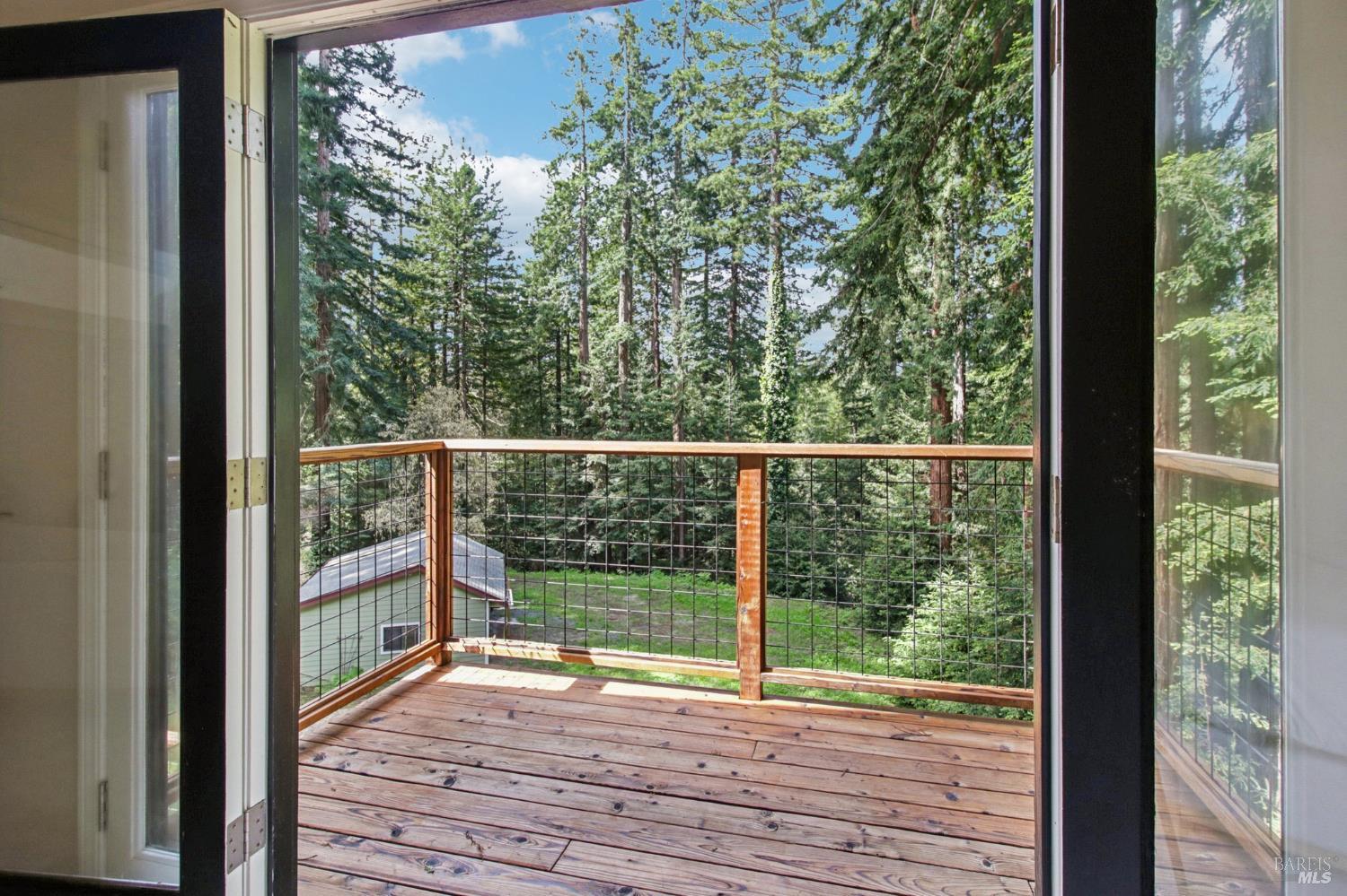 12480 Fiori Lane Sebastopol, CA 95472 - Photo 27 of 53