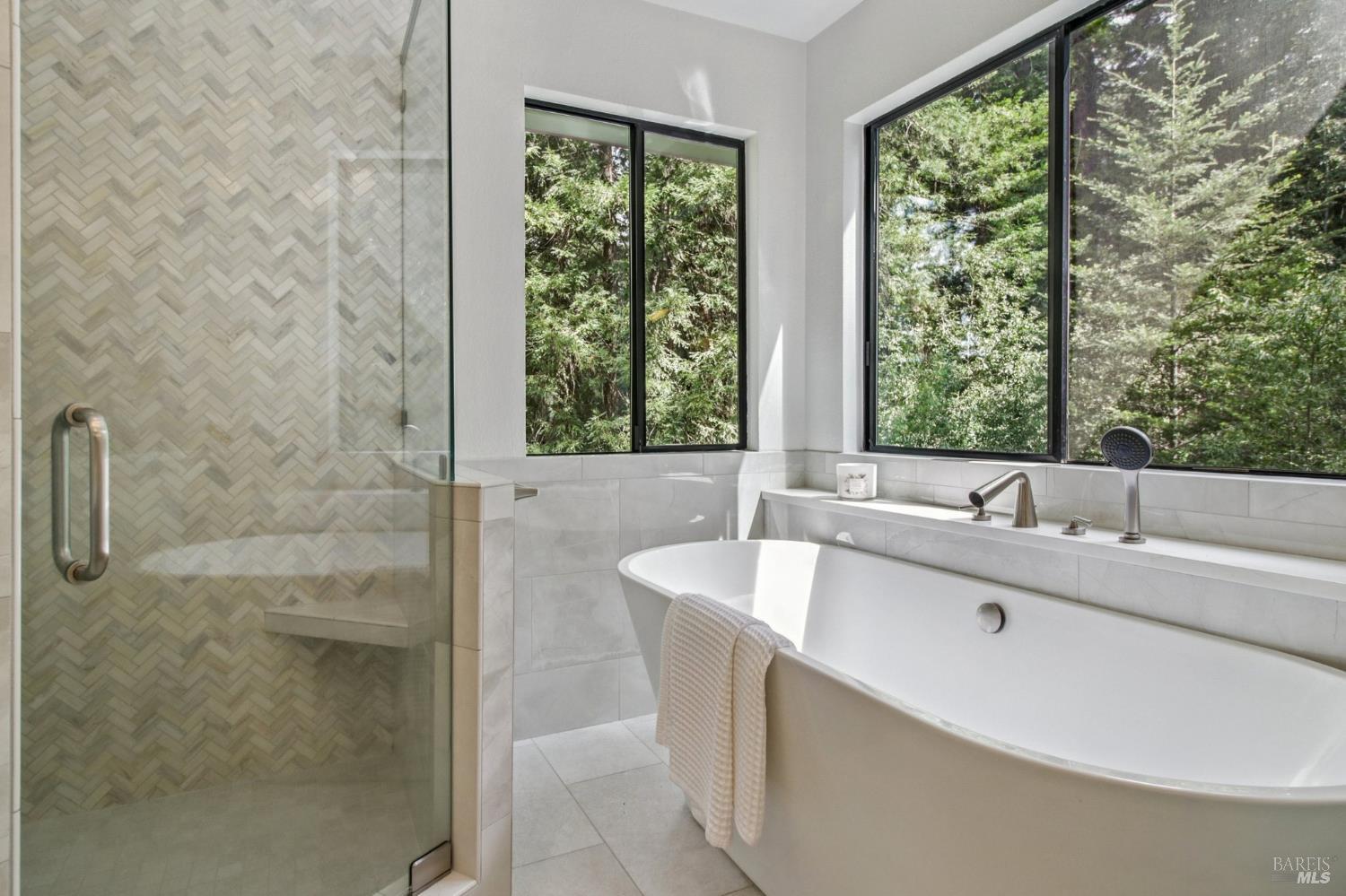 12480 Fiori Lane Sebastopol, CA 95472 - Photo 34 of 53