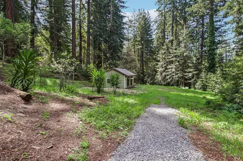 $1,695,000 | 12480 Fiori Lane, Sebastopol, CA 95472