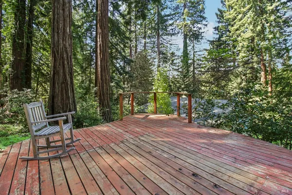 $1,695,000 | 12480 Fiori Lane, Sebastopol, CA 95472