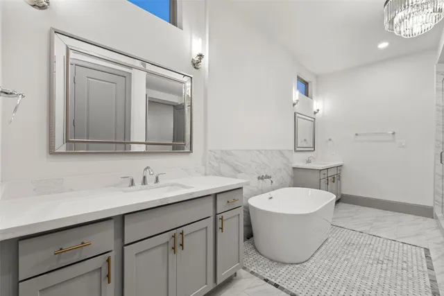 $5,295 | 1719 Holman Street, Houston, TX 77004