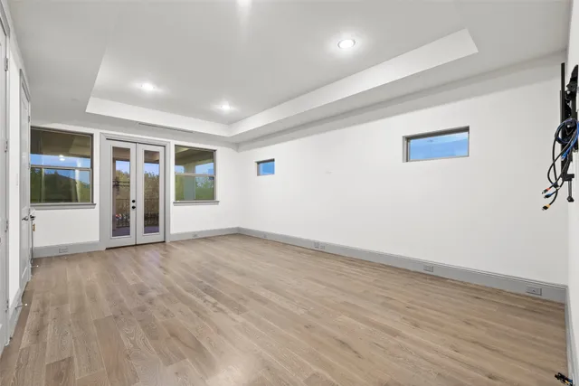 $5,295 | 1719 Holman Street, Houston, TX 77004