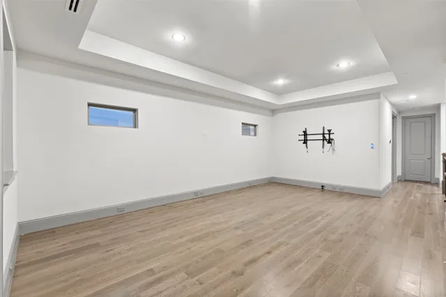 $5,295 | 1719 Holman Street, Houston, TX 77004