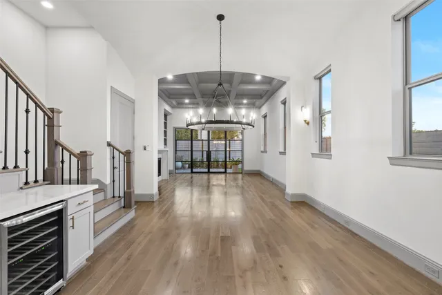 $5,295 | 1719 Holman Street, Houston, TX 77004