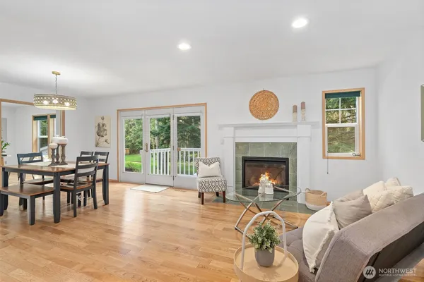 $1,099,000 | 24801 Hillbend Lane Northeast, Kingston, WA 98346