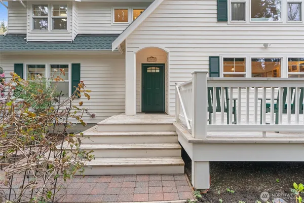 $1,099,000 | 24801 Hillbend Lane Northeast, Kingston, WA 98346