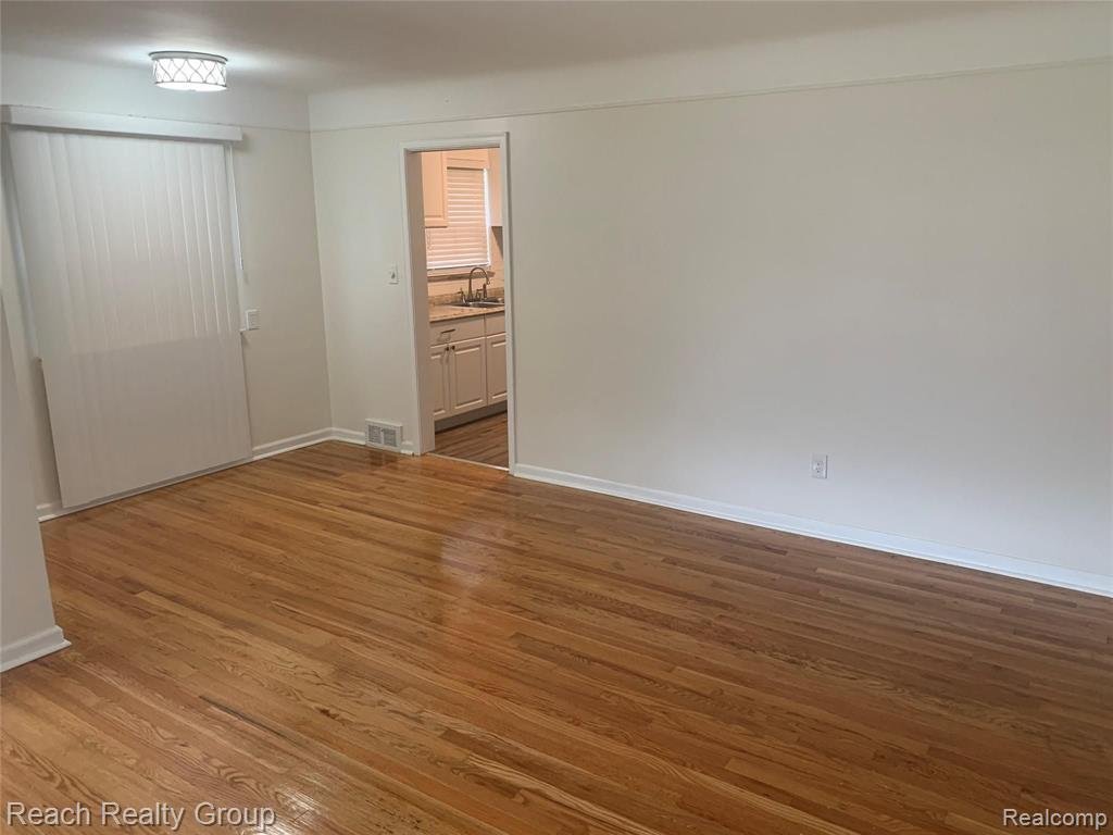 20232 Burt Road Detroit, MI 48219 - Photo 6 of 20