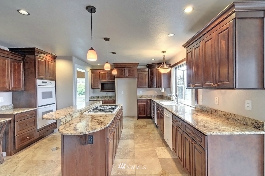 428 Rhodora Heights Road Lake Stevens, WA 98258 - Photo 7 of 21 Gallery Image 7