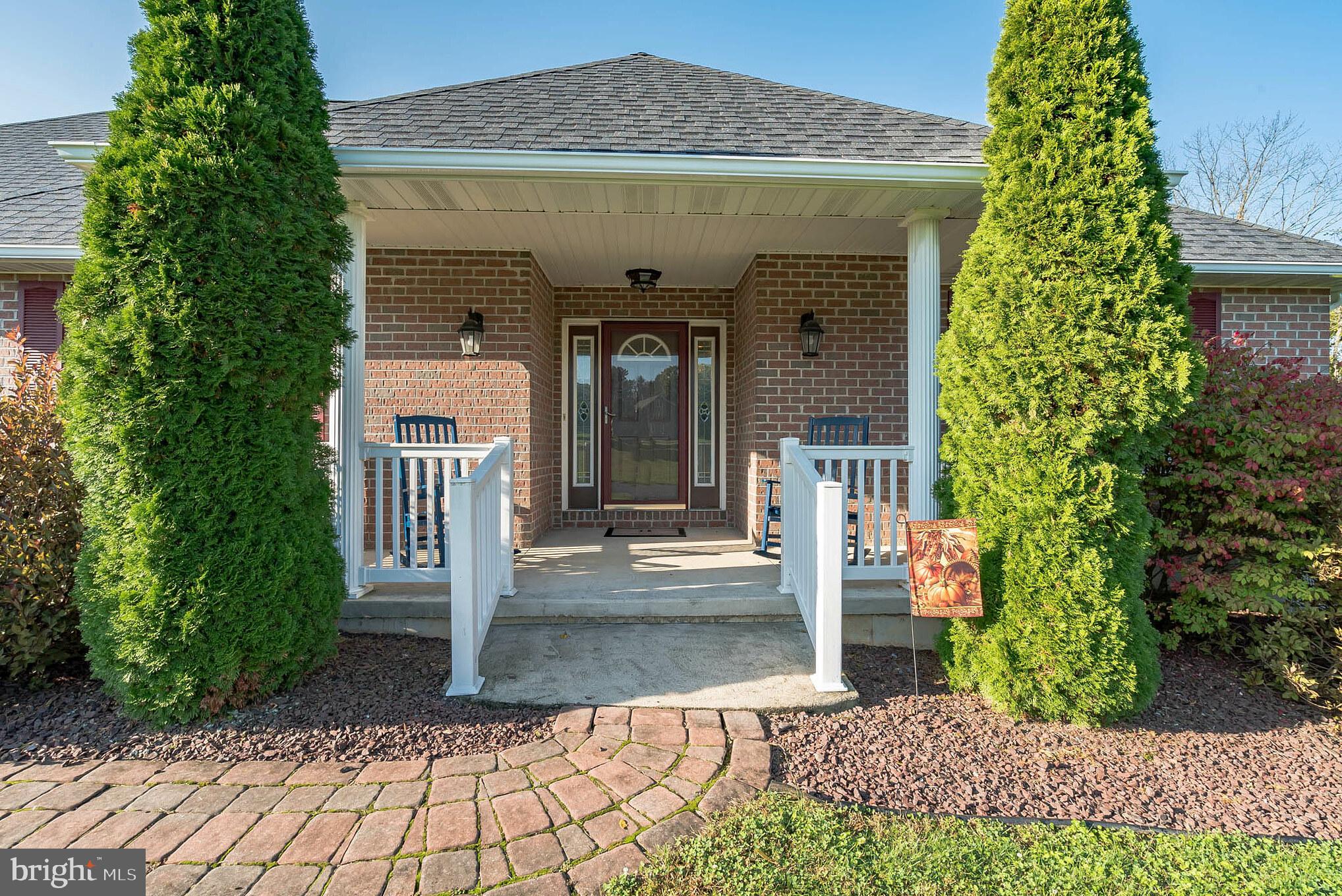 1714 Keith Drive Hellertown, PA 18055 - Photo 4 of 31 Covered front porch