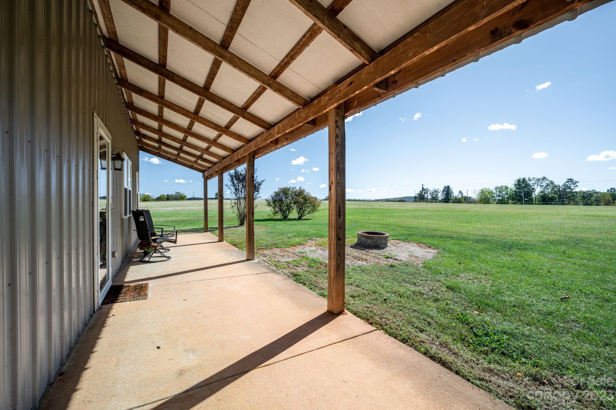 340 Foster Road Cleveland, NC 27013 - Photo 4 of 44