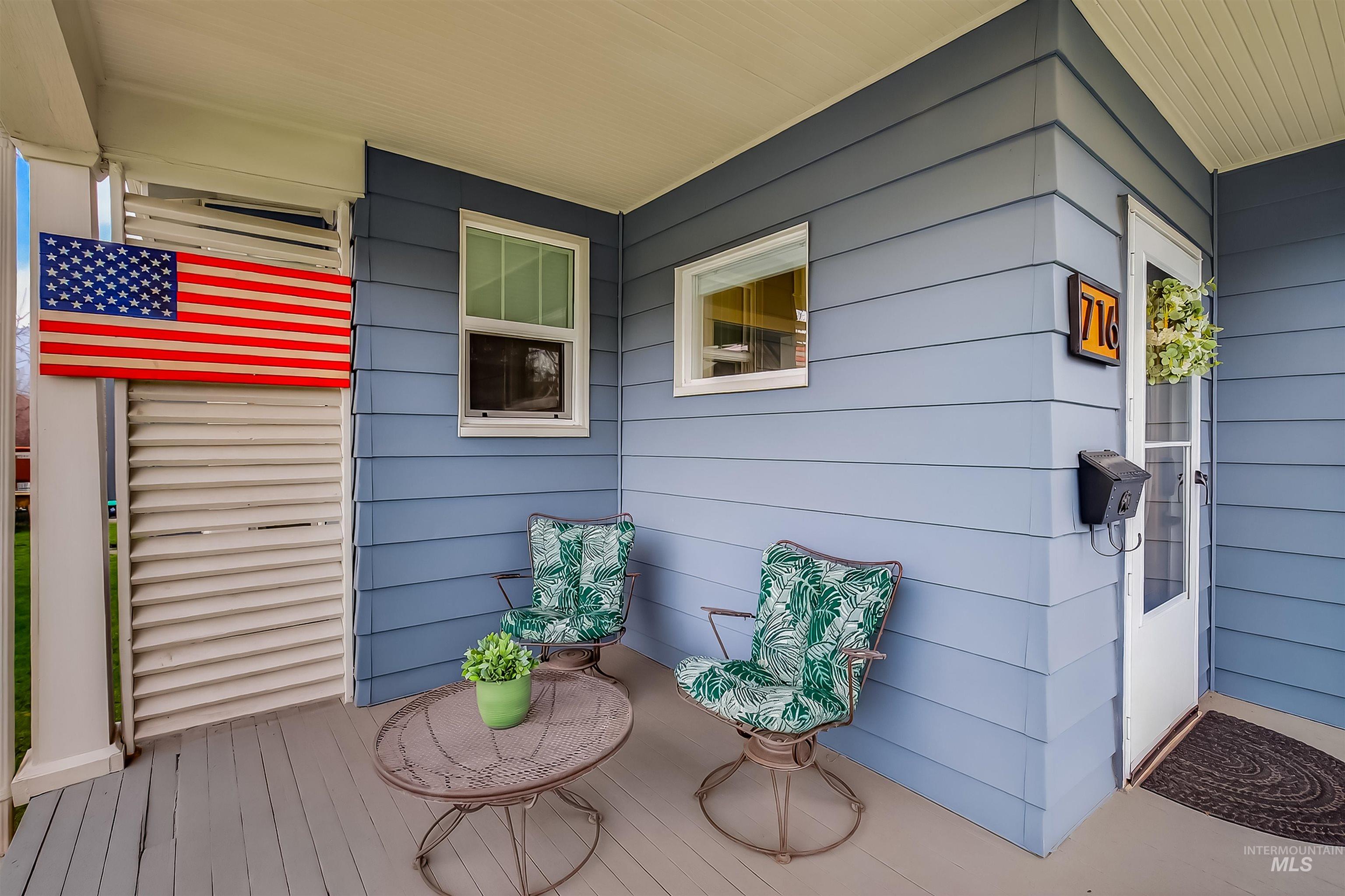 716 Chestnut Street Clarkston, WA 99403 - Photo 4 of 49 Entrance to property