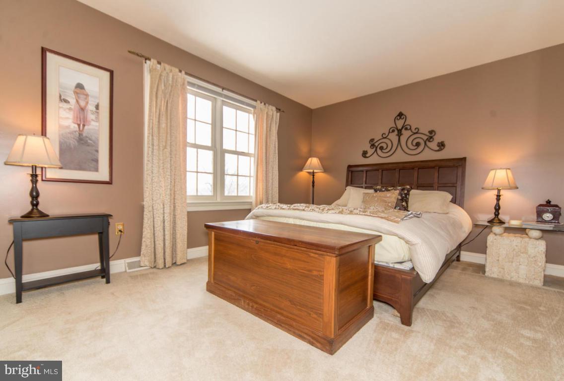 908 Hunters Path Lancaster, PA 17601 - Photo 21 of 39 Gallery Image 21