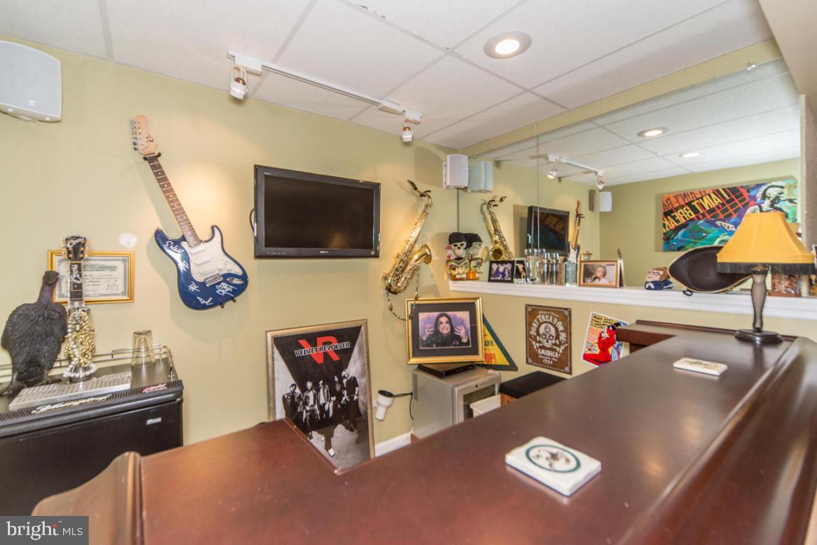 908 Hunters Path Lancaster, PA 17601 - Photo 26 of 39 Gallery Image 26