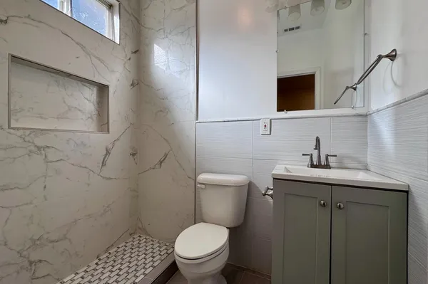 $379,000 | 416 East Tuolumne Street, Fresno, CA 93706