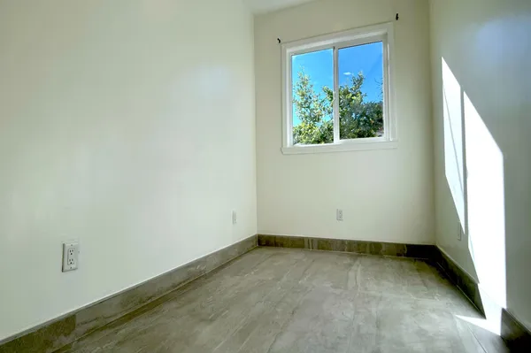 $379,000 | 416 East Tuolumne Street, Fresno, CA 93706