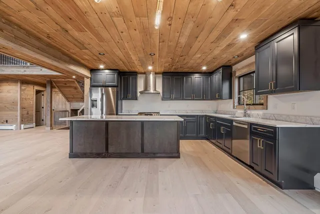 $1,390,000 | 209 Mountain Valley Road Extension, Bethel, ME 04217