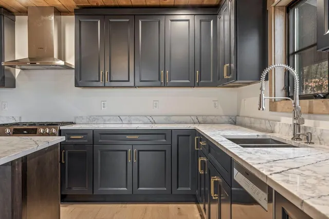 $1,390,000 | 209 Mountain Valley Road Extension, Bethel, ME 04217