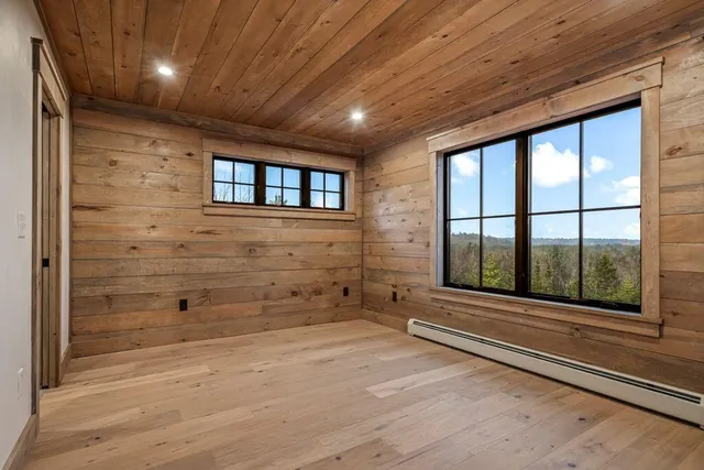 $1,390,000 | 209 Mountain Valley Road Extension, Bethel, ME 04217