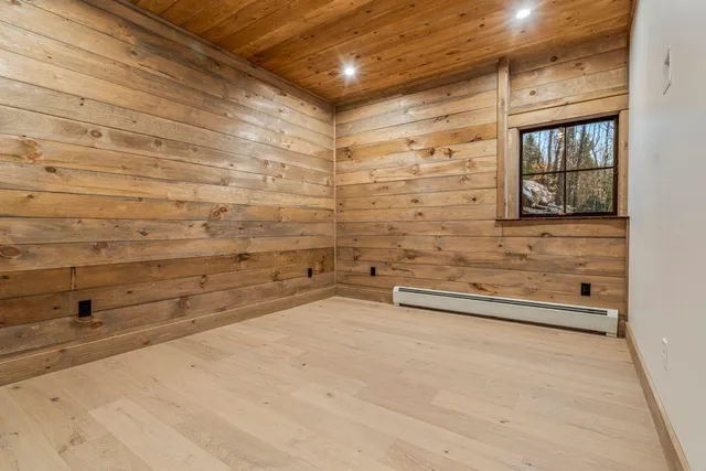 $1,390,000 | 209 Mountain Valley Road Extension, Bethel, ME 04217