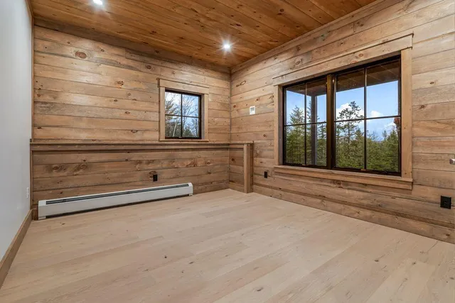 $1,390,000 | 209 Mountain Valley Road Extension, Bethel, ME 04217