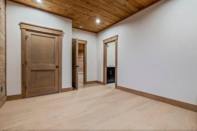 $1,390,000 | 209 Mountain Valley Road Extension, Bethel, ME 04217