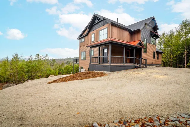 $1,390,000 | 209 Mountain Valley Road Extension, Bethel, ME 04217