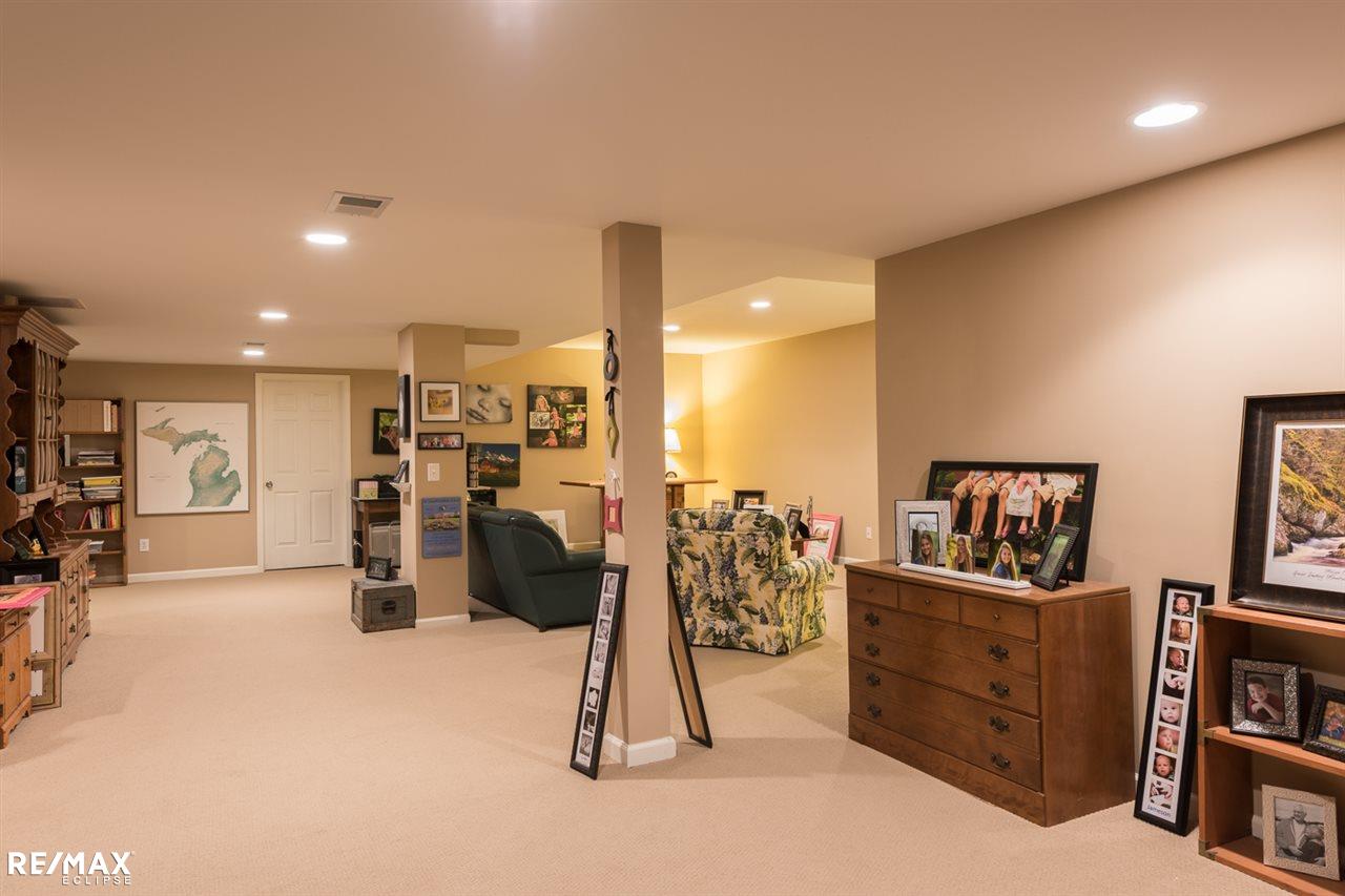 1794 Apple Ridge Court Rochester Hills, MI 48306 - Photo 53 of 53