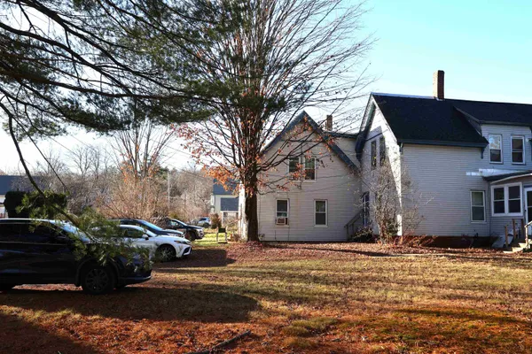 $489,000 | 13 Hawthorn Street, Hartford, VT 05088