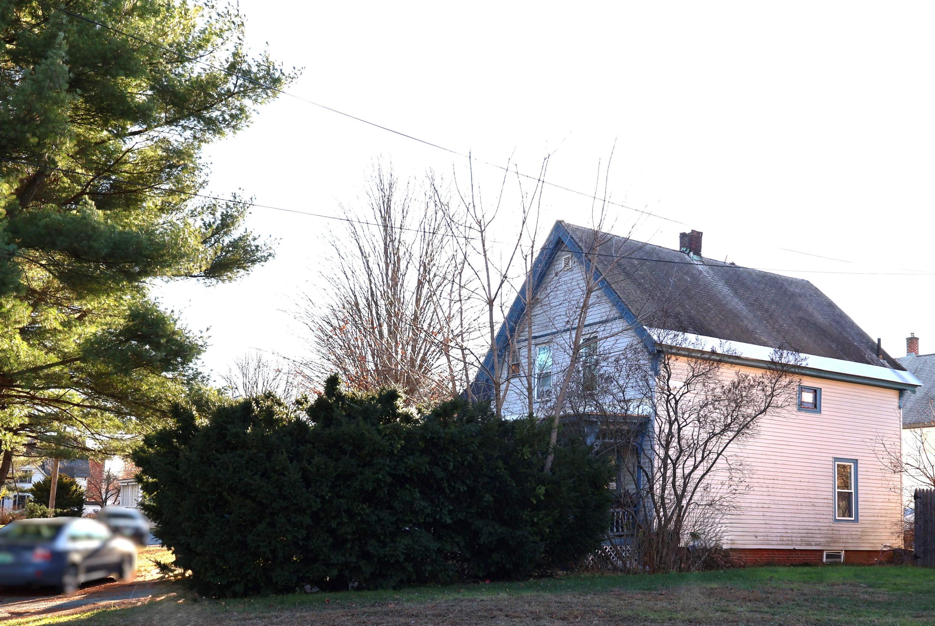 13 Hawthorn Street Hartford, VT 05088 - Photo 8 of 13