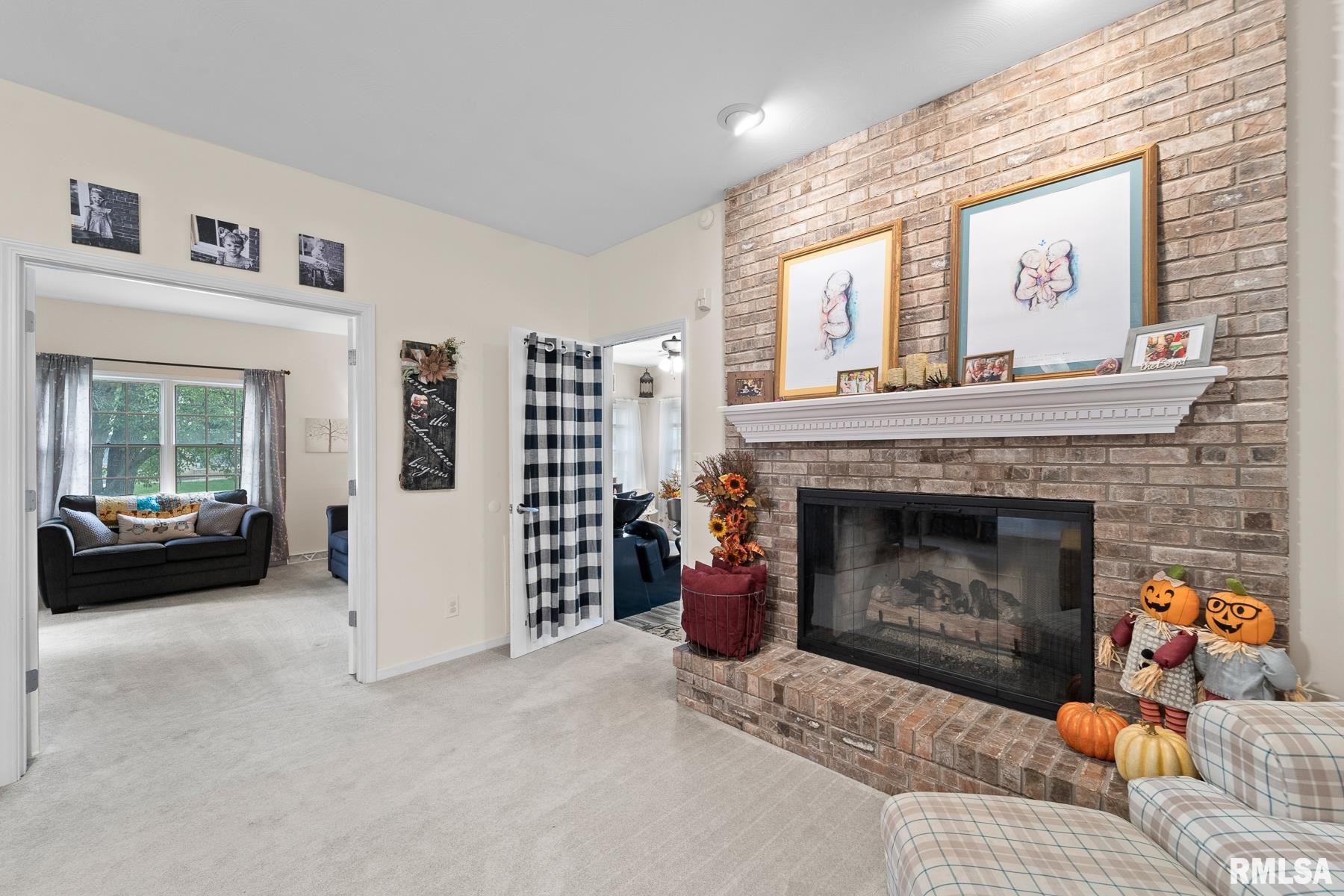 413 Clipper Road Springfield, IL 62711 - Photo 17 of 50