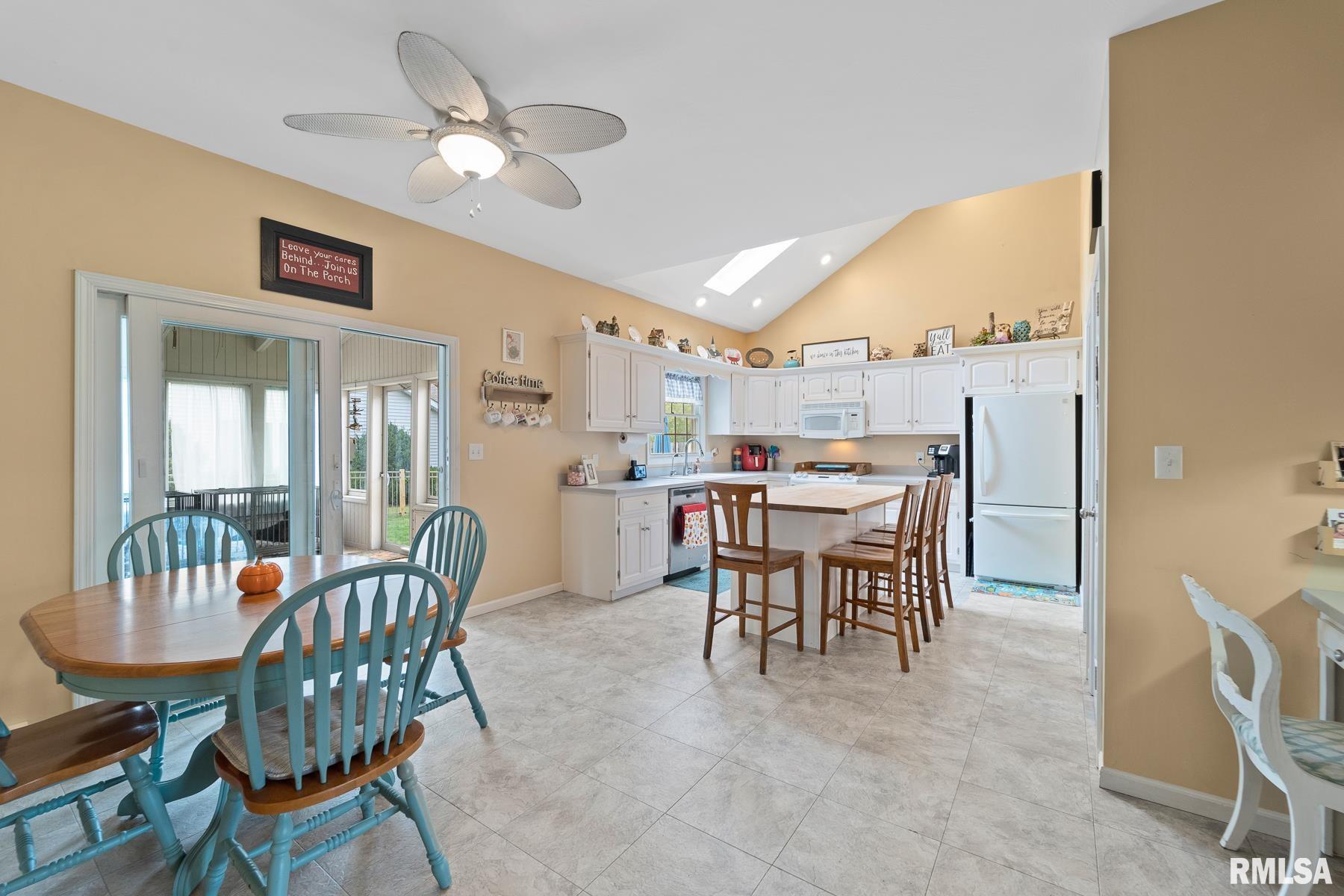 413 Clipper Road Springfield, IL 62711 - Photo 24 of 50