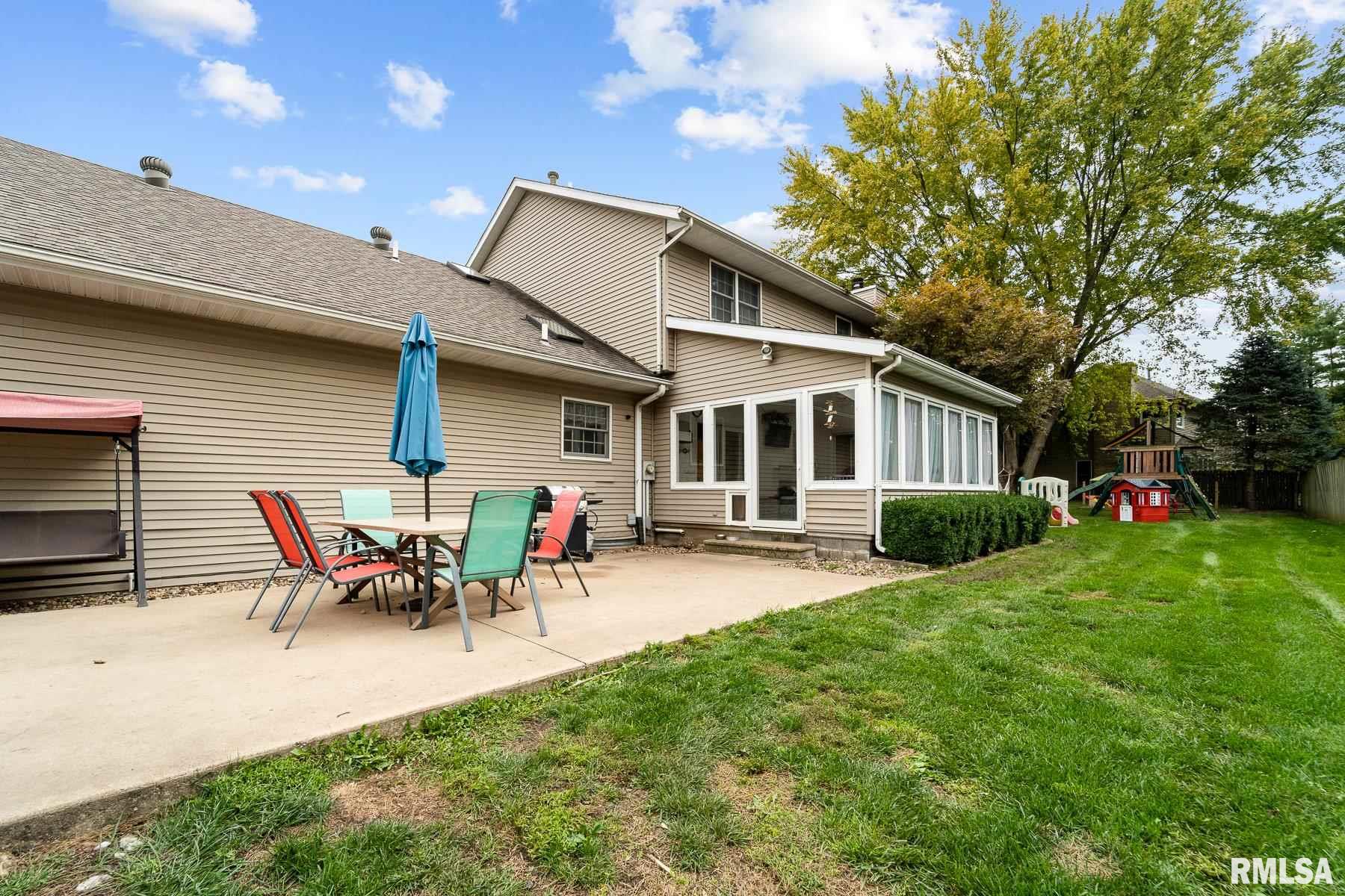 413 Clipper Road Springfield, IL 62711 - Photo 8 of 50