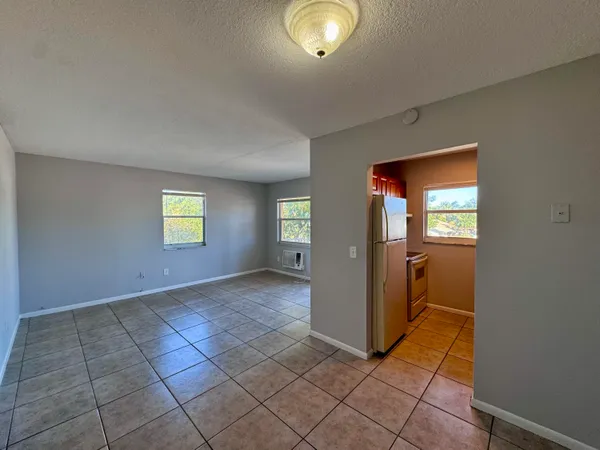 $1,600 | 1417 North Federal Highway, Unit 3, Lake Worth Beach, FL 33460