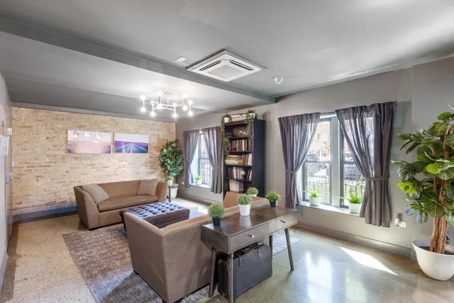 $1,274 | 6019 North Winthrop Avenue, Unit 414, Chicago, IL 60660