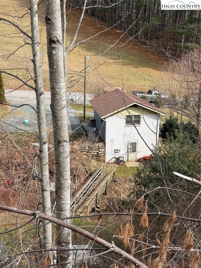 733 Clark Swift Road Vilas, NC 28692 - Photo 8 of 36 a house view with a outdoor space
