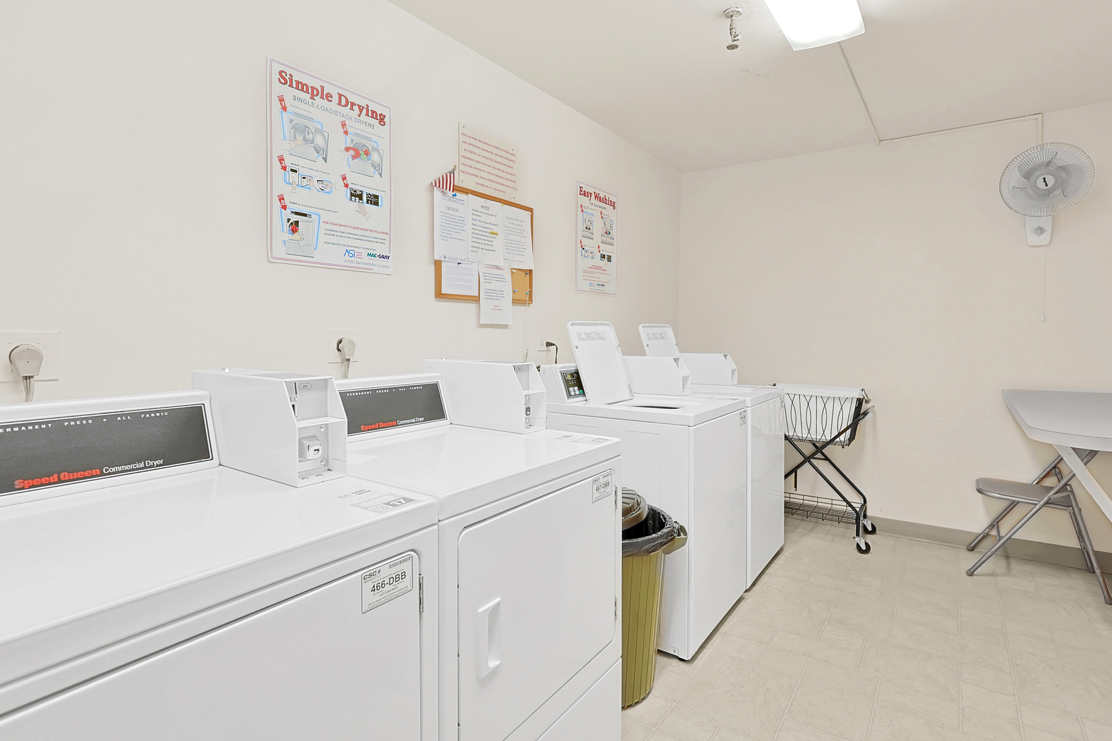 453 Raintree Drive, Unit 5C Glen Ellyn, IL 60137 - Photo 11 of 15