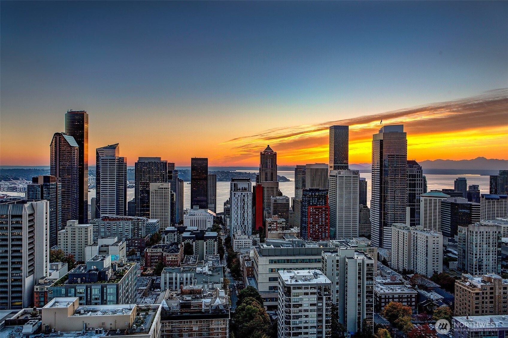 1301 Spring Street, Unit 14C Seattle, WA 98104 - Photo 20 of 38