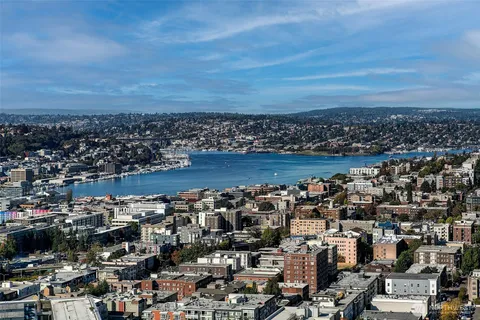$777,000 | 1301 Spring Street, Unit 14C, Seattle, WA 98104