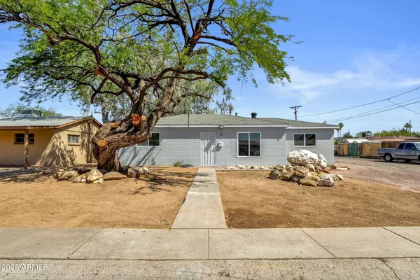 $360,000 | 2728 West El Caminito Drive, Phoenix, AZ 85051
