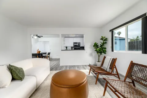 $1,160,000 | 10421 Calico Circle, San Diego, CA 92126